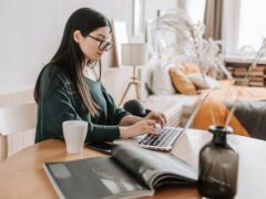 best online jobs for students to earn money in Kenya
